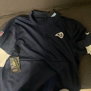 Brand new Los Angeles Rams pull over